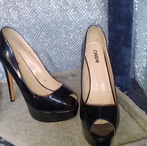 Isnom high heel pumps